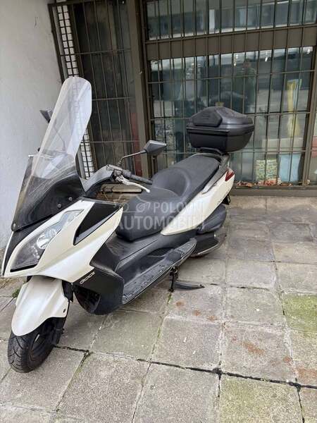 Kymco Down Town 300i