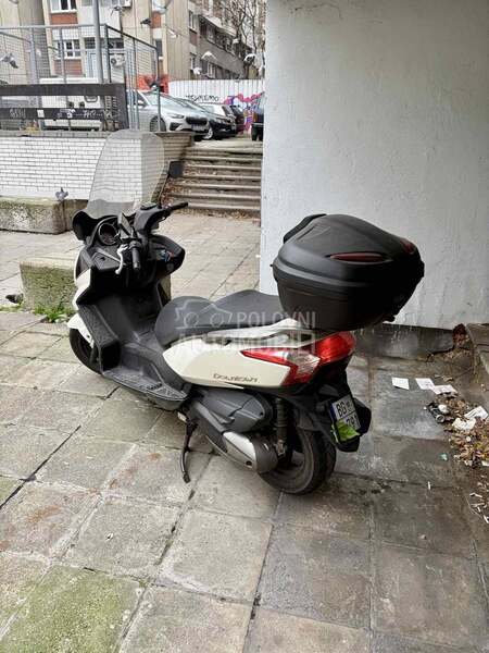Kymco Down Town 300i