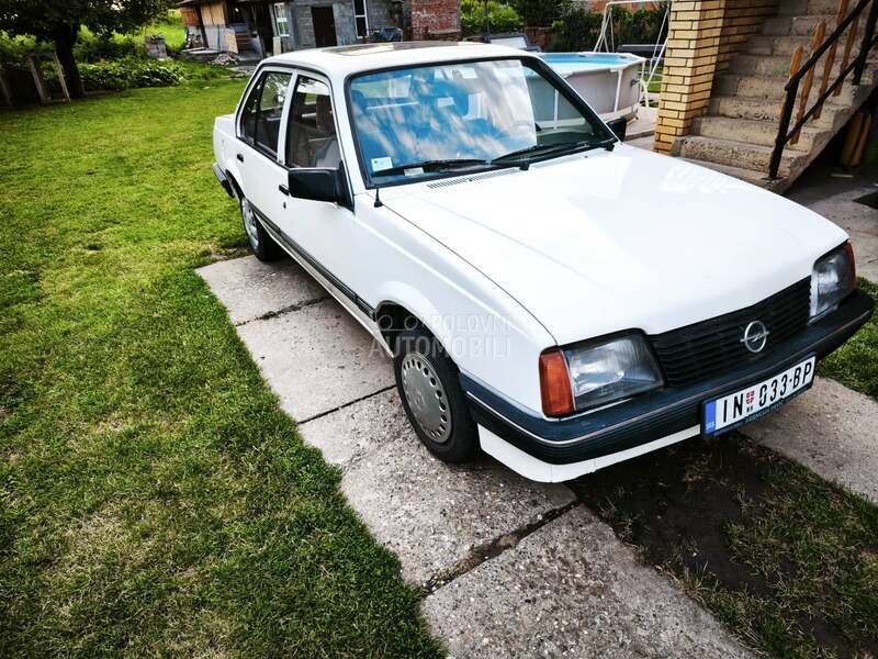 Opel Ascona 1.6D