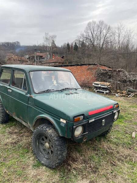 Lada Niva 