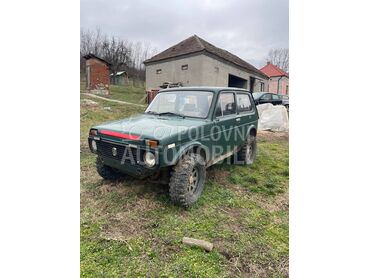 Lada Niva 