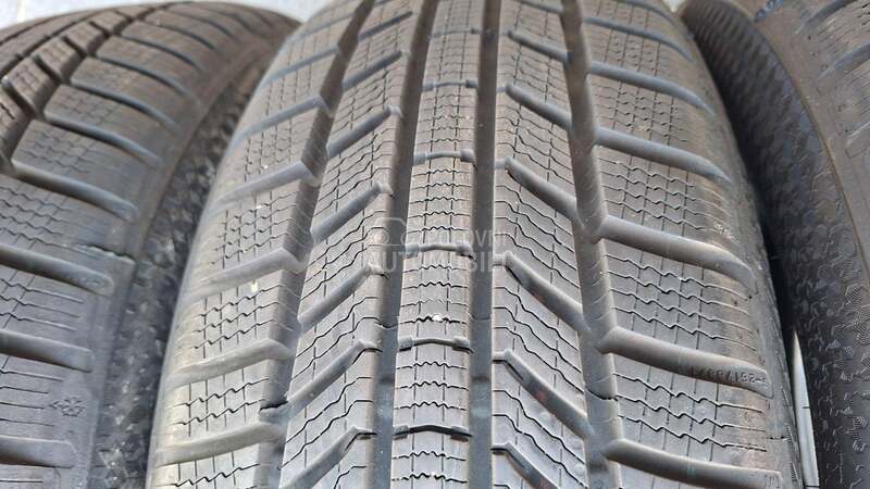 Continental 205/55 R17 Zimska