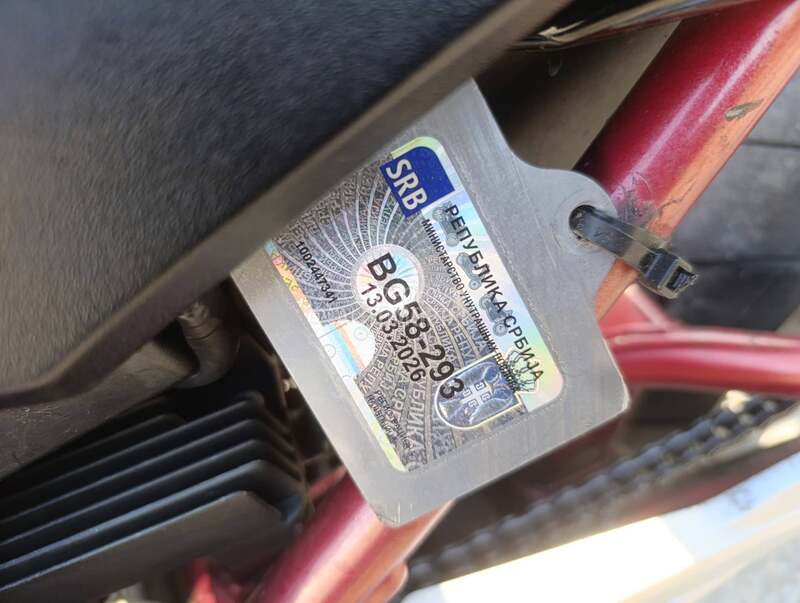 Kawasaki er6f rezervisan