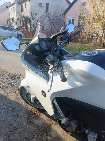 Honda VFR 1200 F