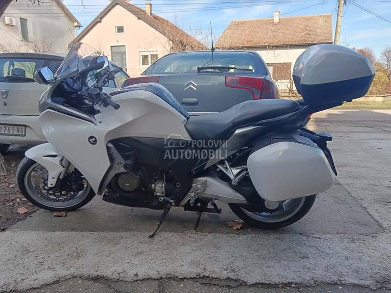 Honda VFR 1200 F