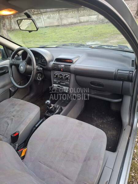 Opel Corsa B 