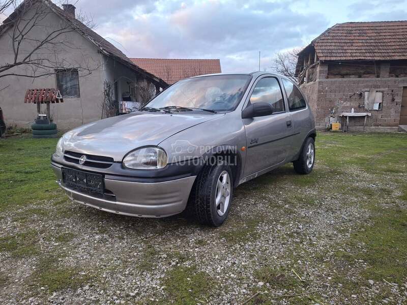 Opel Corsa B 