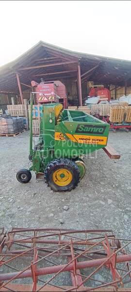 Stoll sadilica za krompir