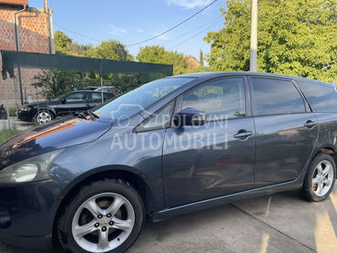 Mitsubishi Grandis 