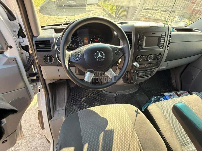 Mercedes Benz Sprinter 