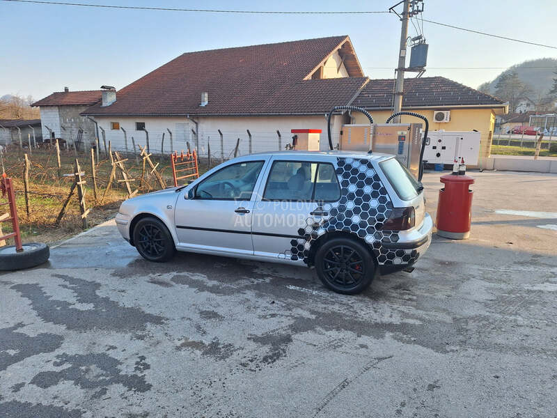 Volkswagen Golf 4 