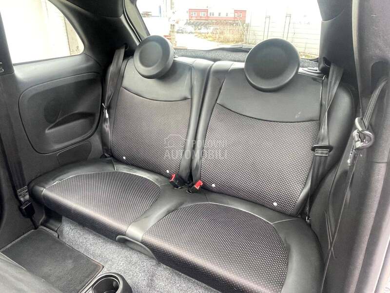 Fiat 500e 