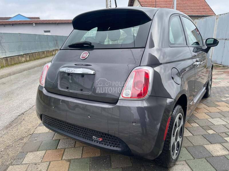 Fiat 500e 