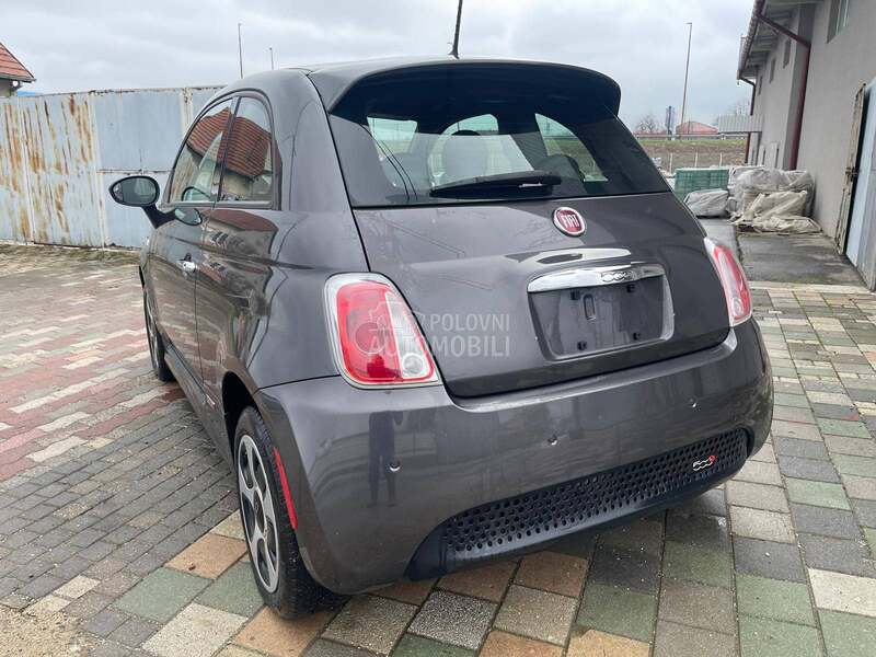 Fiat 500e 