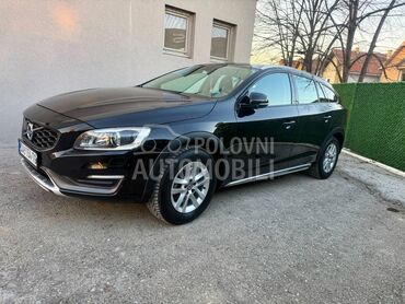 Volvo V60 Cross Country 