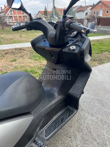 Kymco DOWNTOWN 300i