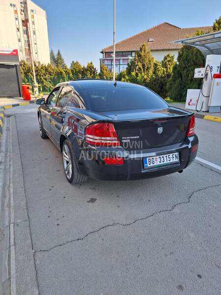 Dodge Avenger 