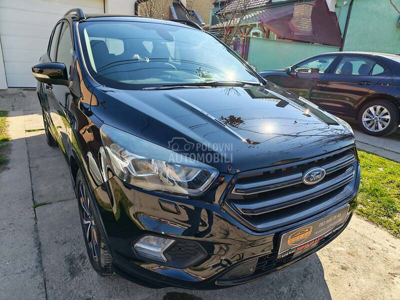 Ford Kuga 1.5T ST LINE CH