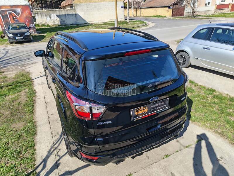 Ford Kuga 1.5T ST LINE CH