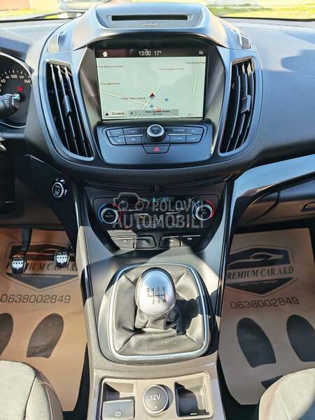 Ford Kuga 1.5T ST LINE CH