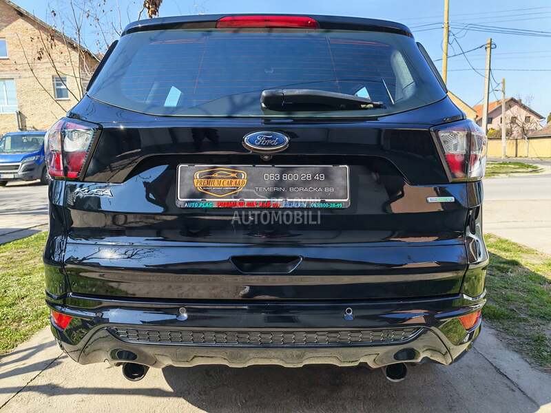 Ford Kuga 1.5T ST LINE CH
