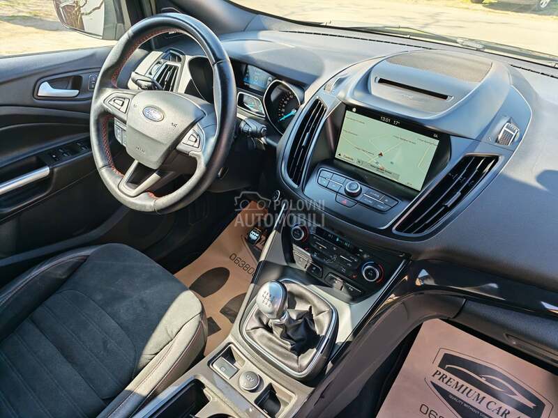 Ford Kuga 1.5T ST LINE CH