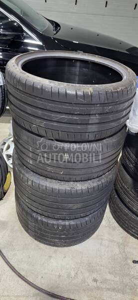 Michelin 235/35 R20 Letnja