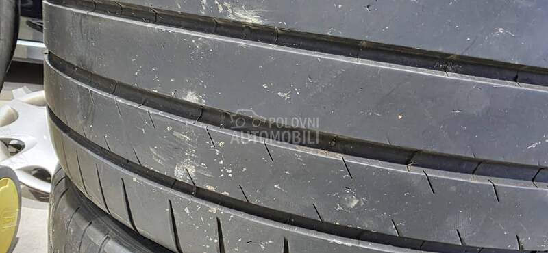 Michelin 235/35 R20 Letnja