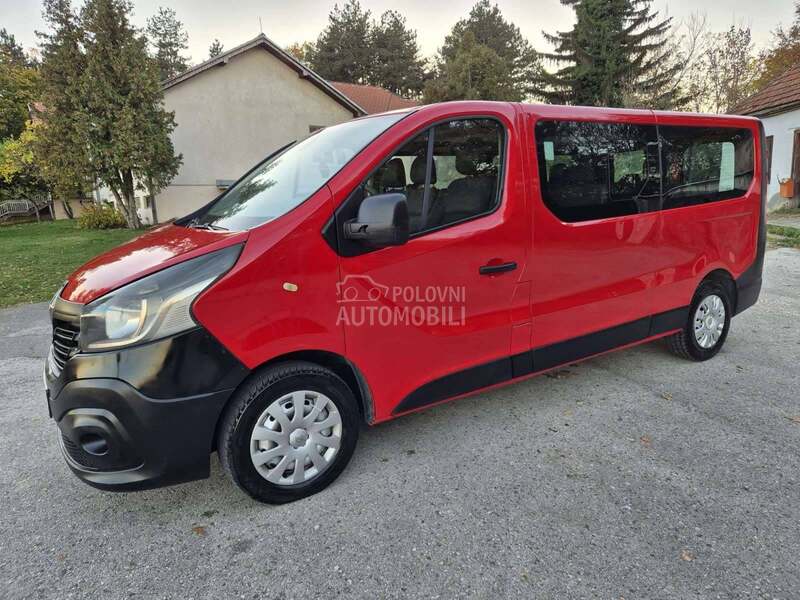 Renault Trafic Long