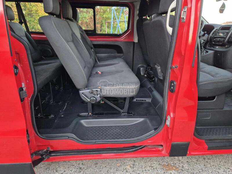 Renault Trafic Long