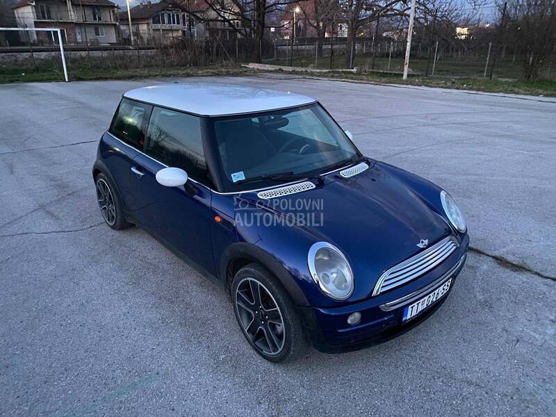 MINI Cooper 