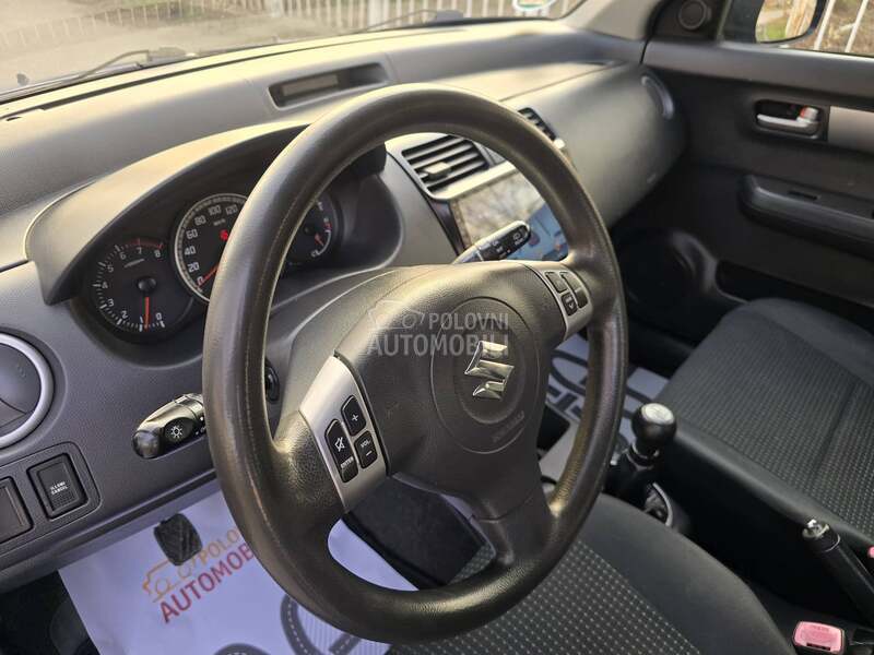 Suzuki Swift 1.3B