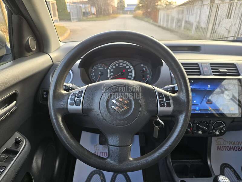 Suzuki Swift 1.3B