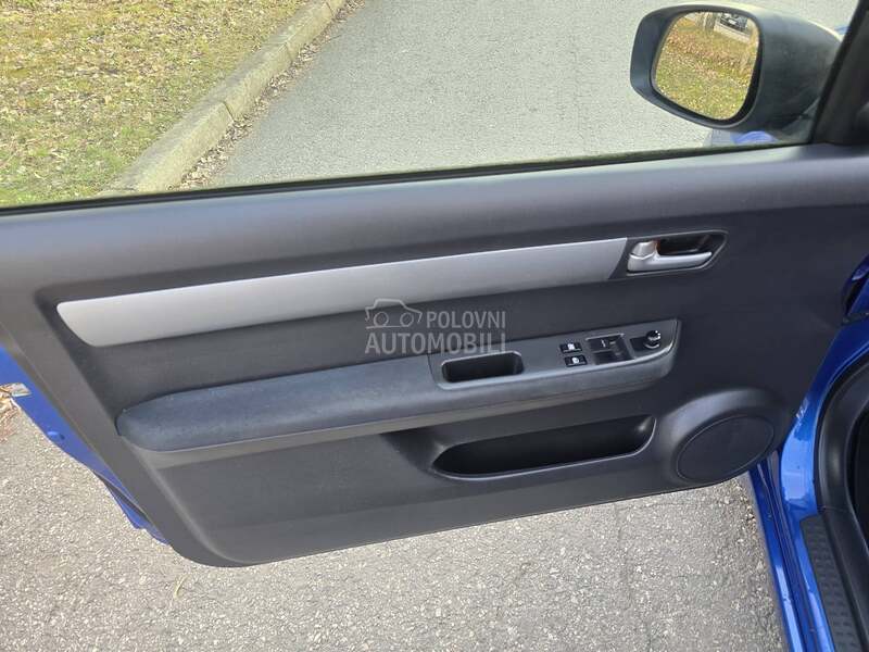 Suzuki Swift 1.3B