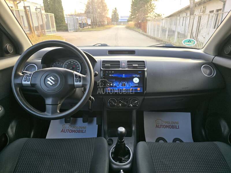Suzuki Swift 1.3B