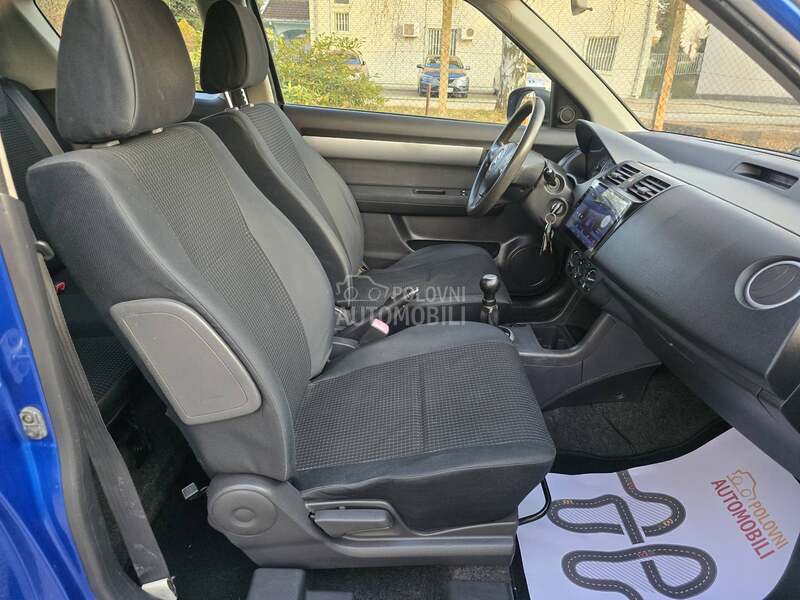 Suzuki Swift 1.3B
