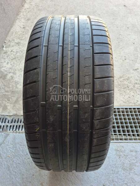 Bridgestone 275/45 R20 Letnja