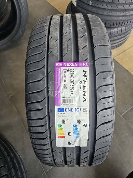 Nexen 225/40 R18 Letnja