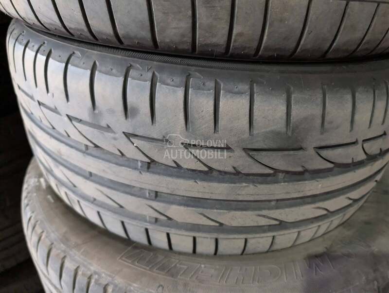 Bridgestone 245/40 R18 Letnja