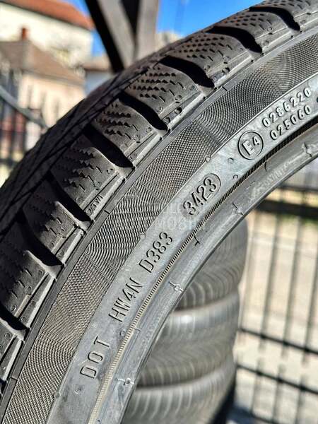 Continental 245/35 R19 Zimska