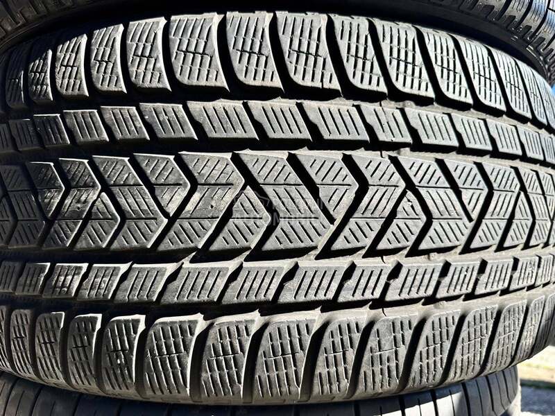 Pirelli 285/40 R22 Zimska