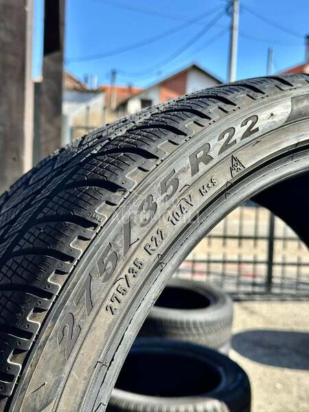 Pirelli 315/30 R22 Zimska