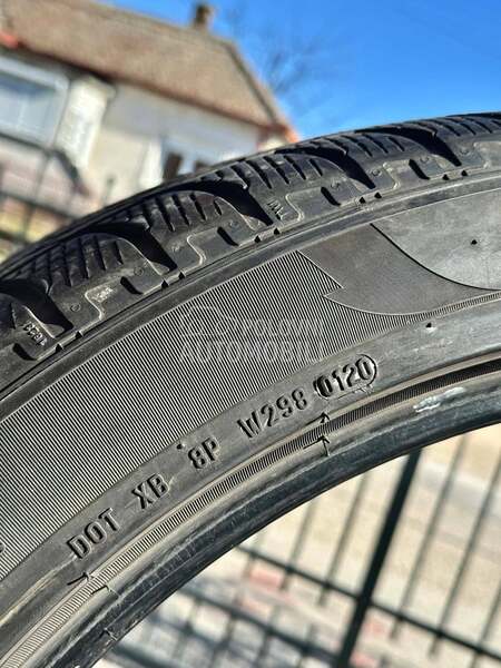 Pirelli 285/40 R22 Zimska