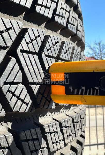 Pirelli 315/30 R22 Zimska