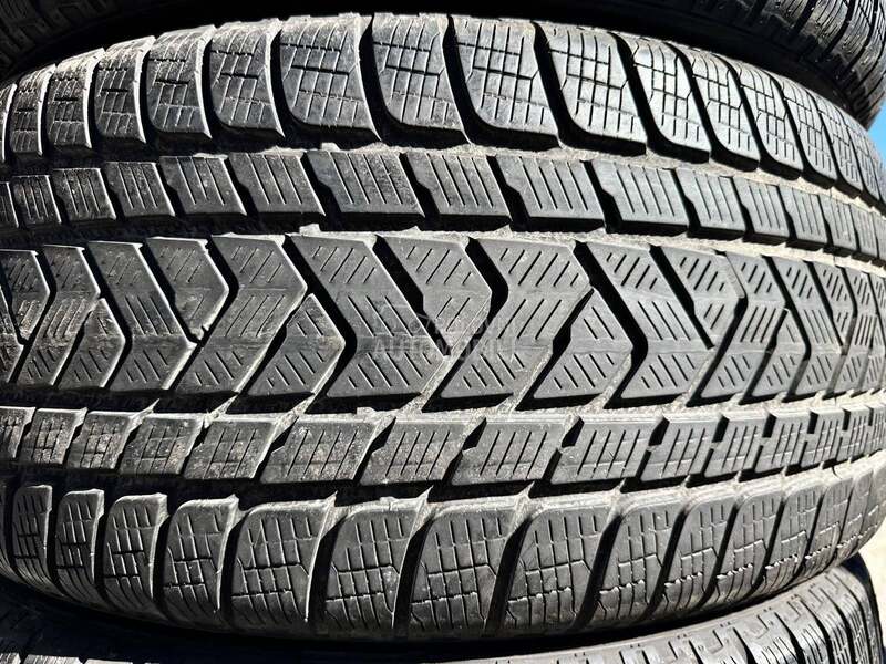 Pirelli 265/45 R20 Zimska