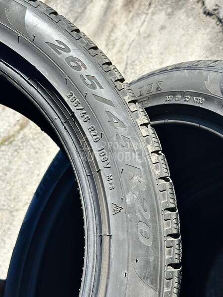 Pirelli 265/45 R20 Zimska