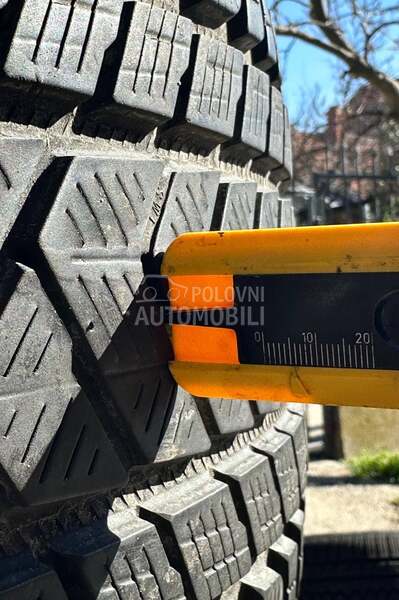 Pirelli 265/45 R20 Zimska