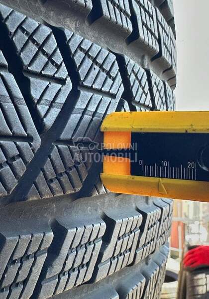 Pirelli 315/30 R22 Zimska