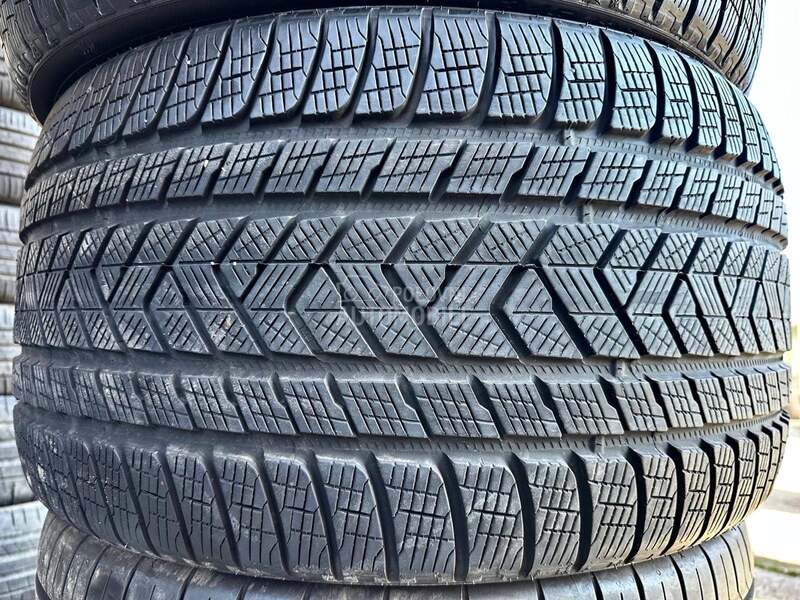 Pirelli 315/30 R22 Zimska