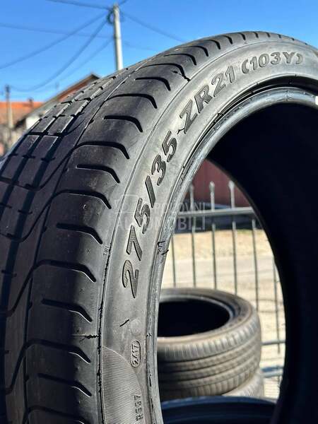 Pirelli 275/35 R21 Letnja